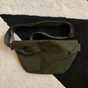 COS Nylon Belt Bag